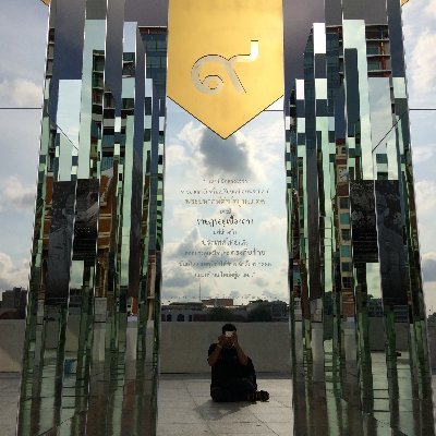 attapong_slim's profile picture. มั่น รักศาสน์ กษัตริย์
มุ่งวิวัฒน์ เกษตรกรรมไทย

ก่อนฟอลผม อ่านด้วยนะครับ คุณพ่อคุณแม่ตั้งชื่อผมว่า "สลิ่ม" 
เมื่อ ๖๐ ปีที่แล้ว ผมสลิ่มตัวจริงนะ และเพิ่งจะมาดัง