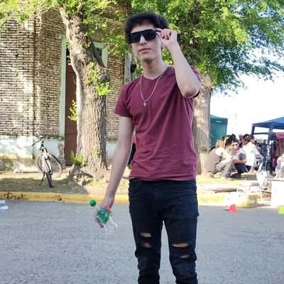 eliasrojaass_'s profile picture. 19.
Leo♌
https://t.co/hWNeGG2XyH,argentina 🇦🇷
Rep:@latinfluence
Twitch: eliasrojaass_
Lɑ vidɑ nos enseñɑ muchɑs elecciones,depende de nosotros ɑprenderlɑs.