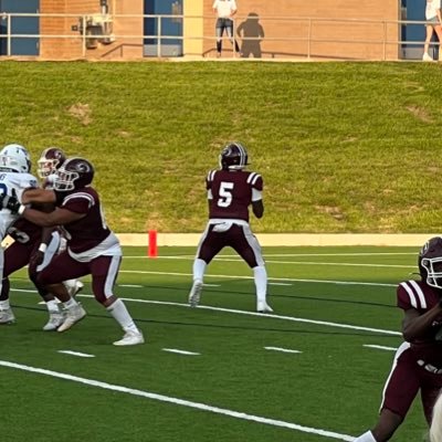 KempnerHS ‘24|QB,WR,OLB|6’0|195lbs|3.2GPA- Javongoss04@gmail.com- 8325741942