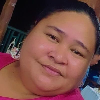 LuaipouI's profile picture. Here to relax👌