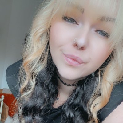 SengaghByName's profile picture. Adventure is out there 🎈