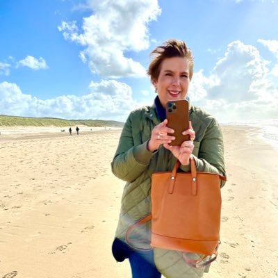 InaPfuhler's profile picture. Irgendwas mit Medien