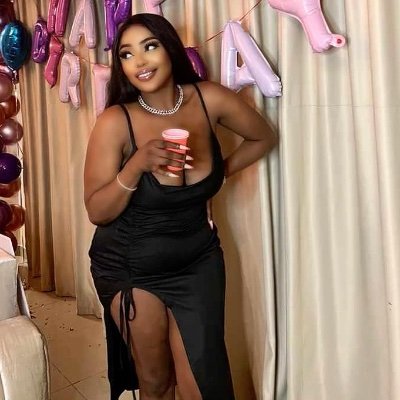 Bio: Gods favorite 😍