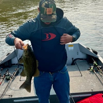 Just a man chasing some fish! Oh yeah I fish tournaments 🤷🏾♂️🎣👌🏾
Co-Angler FLW Bfl NE
📸@block2bank
