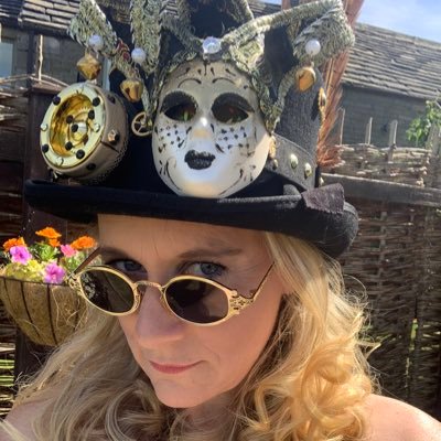 HariesCurtis's profile picture. 