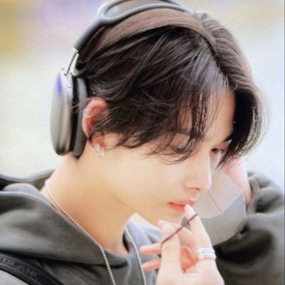 amomusnk's profile picture. kkeut~