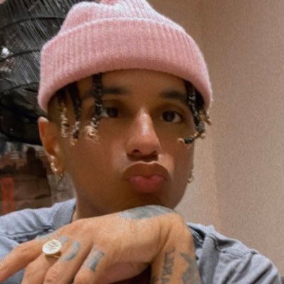 DaniNeckDeep Profile Picture