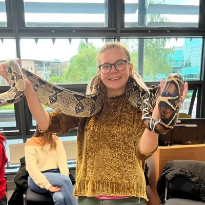 Nia_gracey's profile picture. Early years teacher and mummy of two early years monkeys💙💗 Aiming to put the excitement in EYFS📚✏️