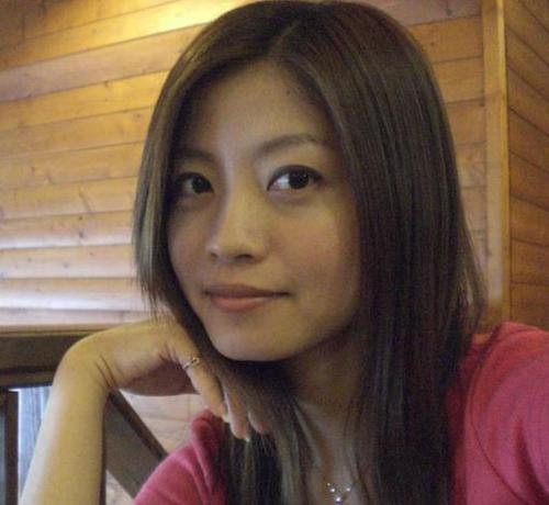 Ahkrswq's profile picture. 