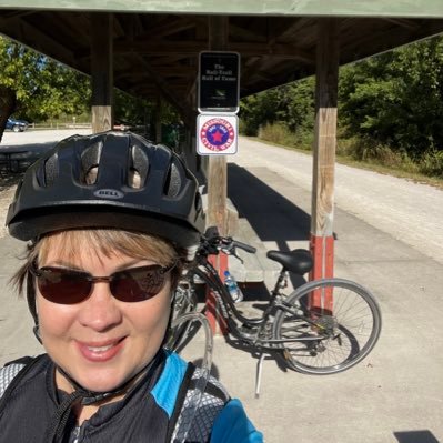 nanaddfab5's profile picture. 