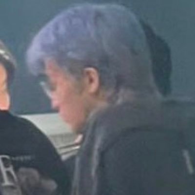 mrklvre's profile picture.