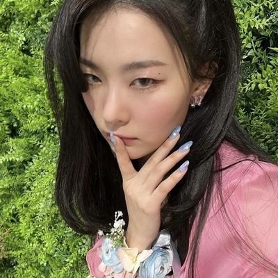 seulgilavera's profile picture. cause i wanna be with you forever