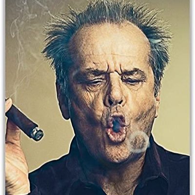 Ellocolaventana's profile picture. Me pincho los porros por las narices. Nueva cuenta de 
 @Ellocodelaventana. 
Estoy de vuelta para lo de las risas.
Del montón. 
Ni pierdas el tiempo.