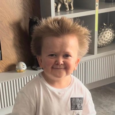 alabienlecouz_'s profile picture. 