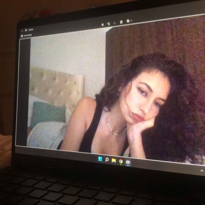 noorqarainn's profile picture. 8teen