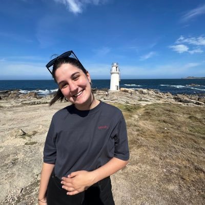 __orballo's profile picture. Filla de Carmen e Ángel. Feminista e galeguista. Profe de lingua e literatura galega. Albores e solpores. Poesía. 💫🌍 Galiza