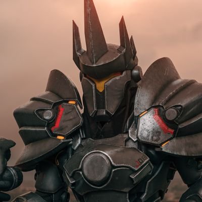 Cosplayer and prop maker, sometimes on twitch too (sirhighlord)
open for comissions right now