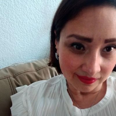 nelidamarcela's profile picture. las flores 💐 me llaman