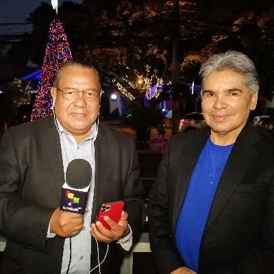 Periodista, hondureño