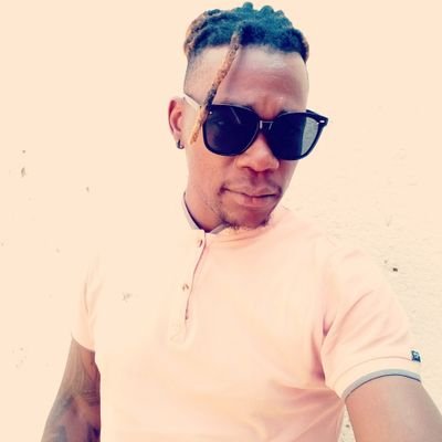 deepkidd_global's profile picture. Artist❗Dj/Vj ☆🅿️roducer☆🅿️ianist☆ Entrepreneur..☆Content editor☆🅱️eatz By dee🅿️ Exclusive Sete🎵joint 45.. 🅱️ookingking☆Whatsapp 0827663044❗