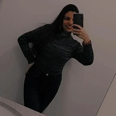 Desenvolvedora Java | Mentora | Palestrante | Criadora de conteúdo| Advogada | Compartilho e falo de tudo um pouco aqui e no insta rs