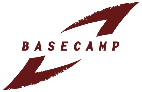 Bij Base Camp krijg je uitgebreid advies over je complete bergsportuitrusting. Je kunt de materialen huren of kopen in onze shop.