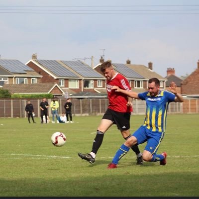 Its_simmo18's profile picture. 