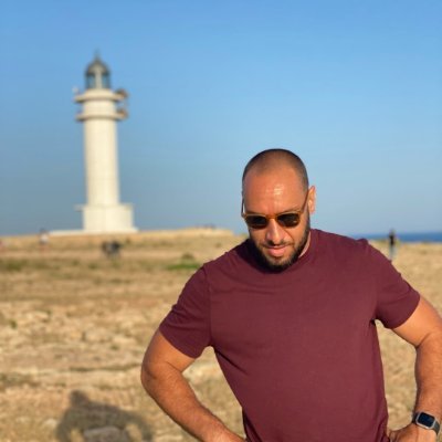 Me queden dos examens per ser president d'España.