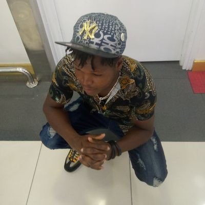 DerickMwangi16's profile picture. God is my service