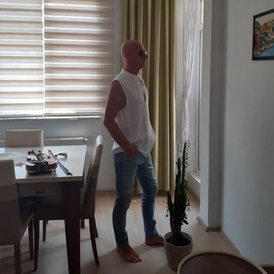 mentor332's profile picture. 