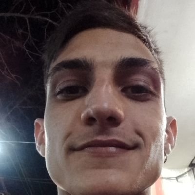  Conocedor de nada y aprendiz de todo, trotamundos de sillón, caminante de momentos.