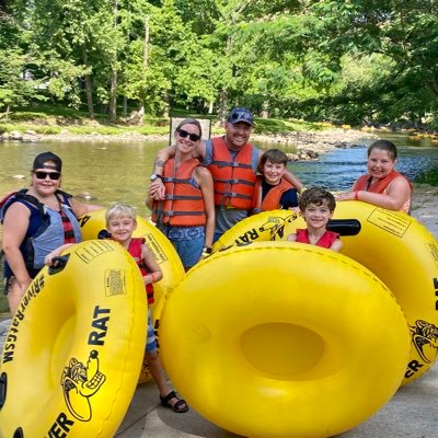 RmgLuxury's profile picture. 