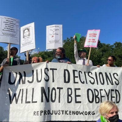 NYC Mobilization for Reproductive Justice -a growing coalition of groups &individuals with 10 intersectional demands. #MyDecisionAlone
https://t.co/bEN3uK27mR