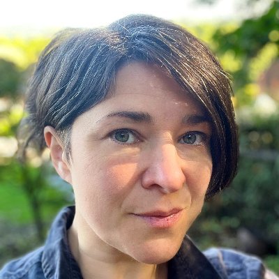 Kate Simants Profile
