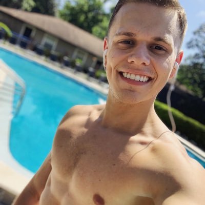 Hunter59547194's profile picture. Love