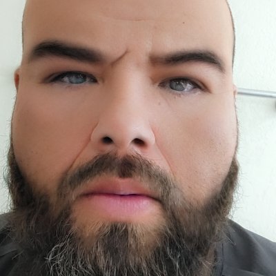 ViasanaErick's profile picture. 