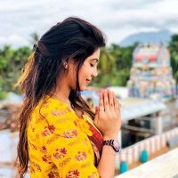 𝘙𝘪𝘺𝘢 𝘛𝘪𝘸𝘢𝘳𝘪 ❣️ (@riya971350) Twitter profile photo