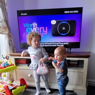 LisaWalker79's profile picture. Married ❤️