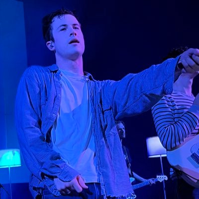 one time Dylan Minnette rawred at me… it was awesome. / dressed to unimpress easily