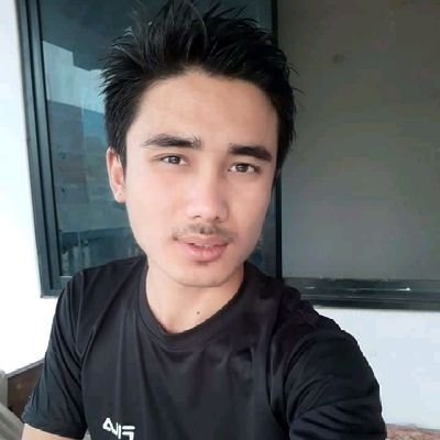 diamondlama11's profile picture. 