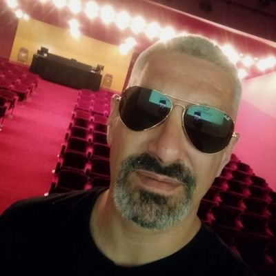 NunoFTRoberto's profile picture. Cell collective pretending to be human. Musician, Soundtech, Stupid.