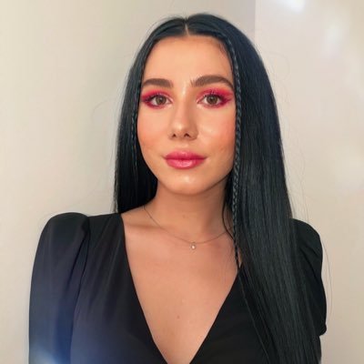 AlexandraRaduna Profile Picture