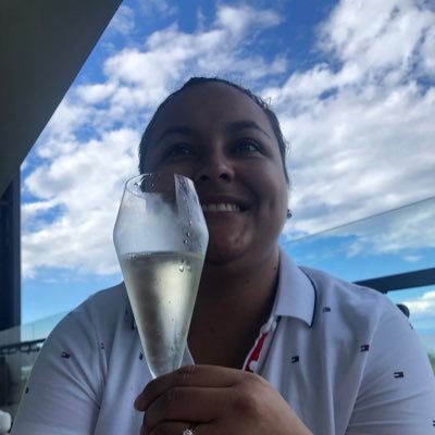 ari_cquesada's profile picture. God |  | ☕️ | Geek | Ing.Sistemas 👩🏽‍💻 | Haciendo que las cosas sucedan 🔥 | El éxito empieza en la voluntad del hombre |