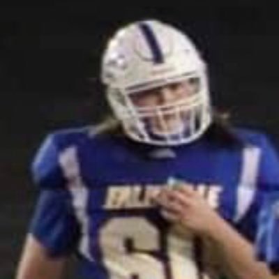 FHS 23’ DE/DT/G/OT 6’4 265 Contact (256-502-0408) 2nd Team All-State 2022 Bench-300 Squat-430. 1x national champion CGTC