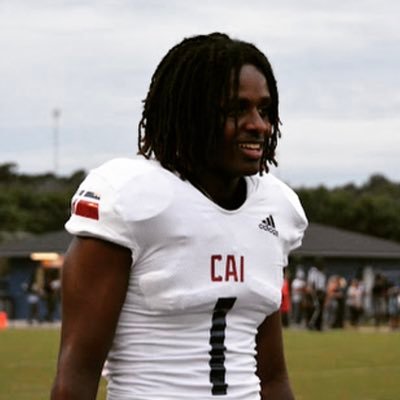 3⭐️ EDGE- 6’3” 225 - D1 FBS Transfer 4 Years of Eligibility Remaining - @CaiKnightsFB https://t.co/FqbLIPMD7g