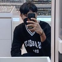 Zuru (@_jullll) 's Twitter Profile
