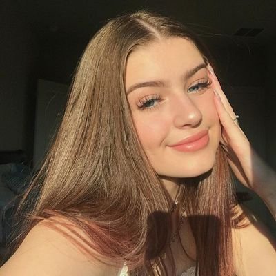 ResseAva's profile picture. My motto is to create a design that can inspire awe in your mind ☺️ - Freelancer, Self made 😇 Professional Designer #Designer #Designerlife #Logodesigner etc