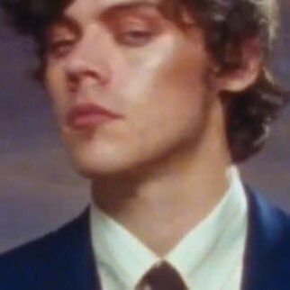 harryIesbian's profile picture. ldpdl !¡ is my vampire princess 🧛🏽‍♀️💌🥀🕯️❤️‍🩹