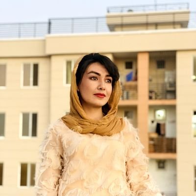 جامعه آزاد از دید من ؛
اگر کسی نخواهد همرنگ جماعت شود ،در امنیت باشد!