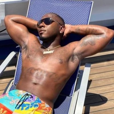 new day🌤 new wave🌊 new surfboard🏄🏾♂️ ! : https://t.co/EOuhEBun38